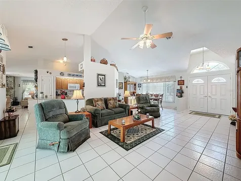 4221 Neff Lake Road Brooksville FL 34601