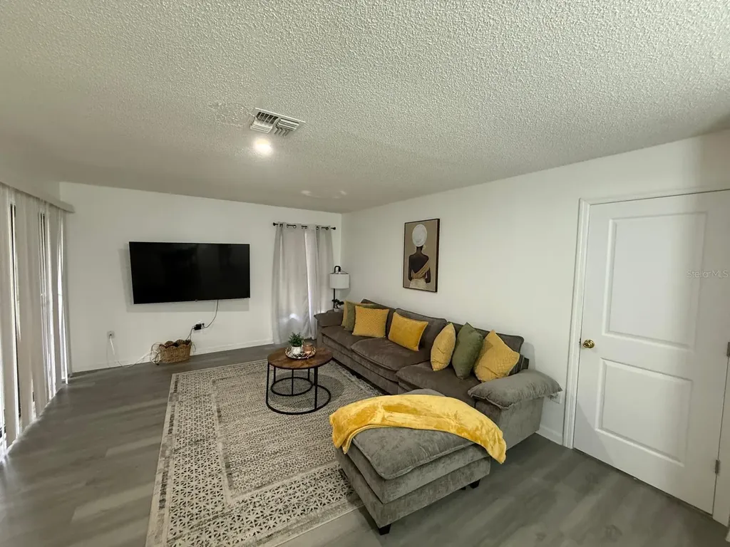 451 Cart Court Poinciana FL 34759
