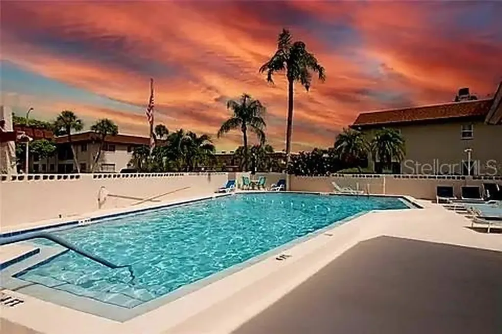2750 E Bay Drive Largo FL 33771