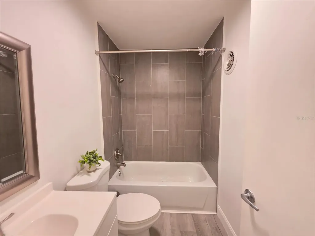 2750 E Bay Drive Largo FL 33771