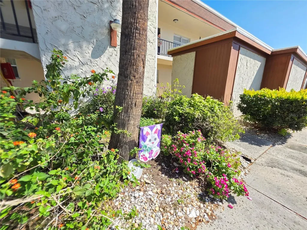 2750 E Bay Drive Largo FL 33771