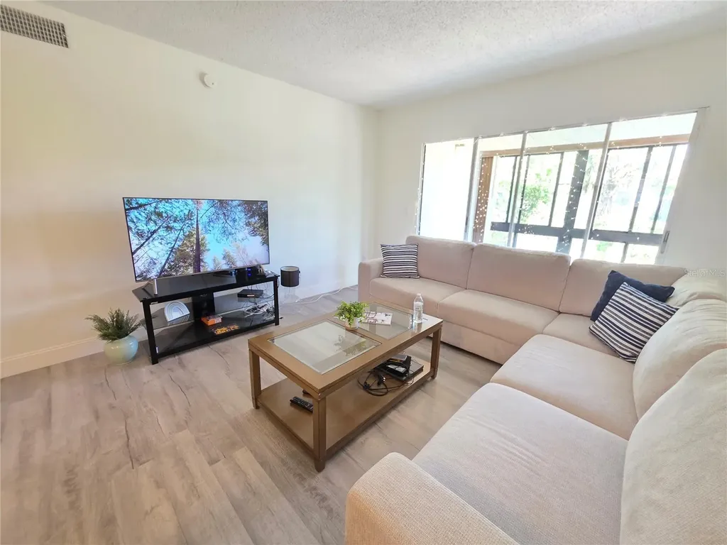 2750 E Bay Drive Largo FL 33771
