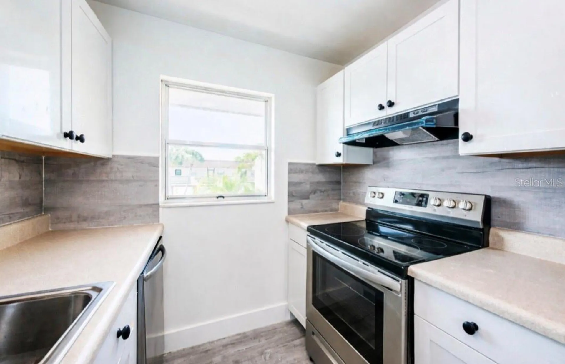 2750 E Bay Drive Largo FL 33771