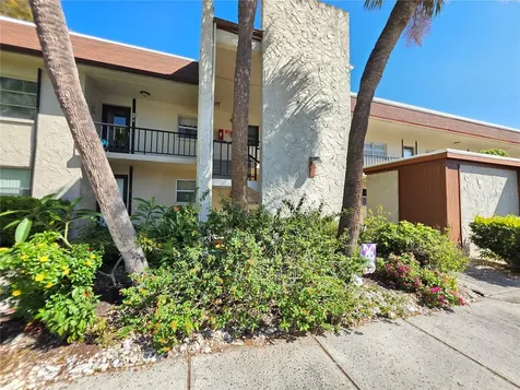 2750 E Bay Drive Largo FL 33771