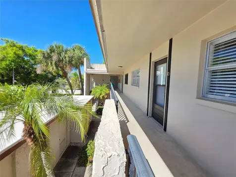 2750 E Bay Drive Largo FL 33771