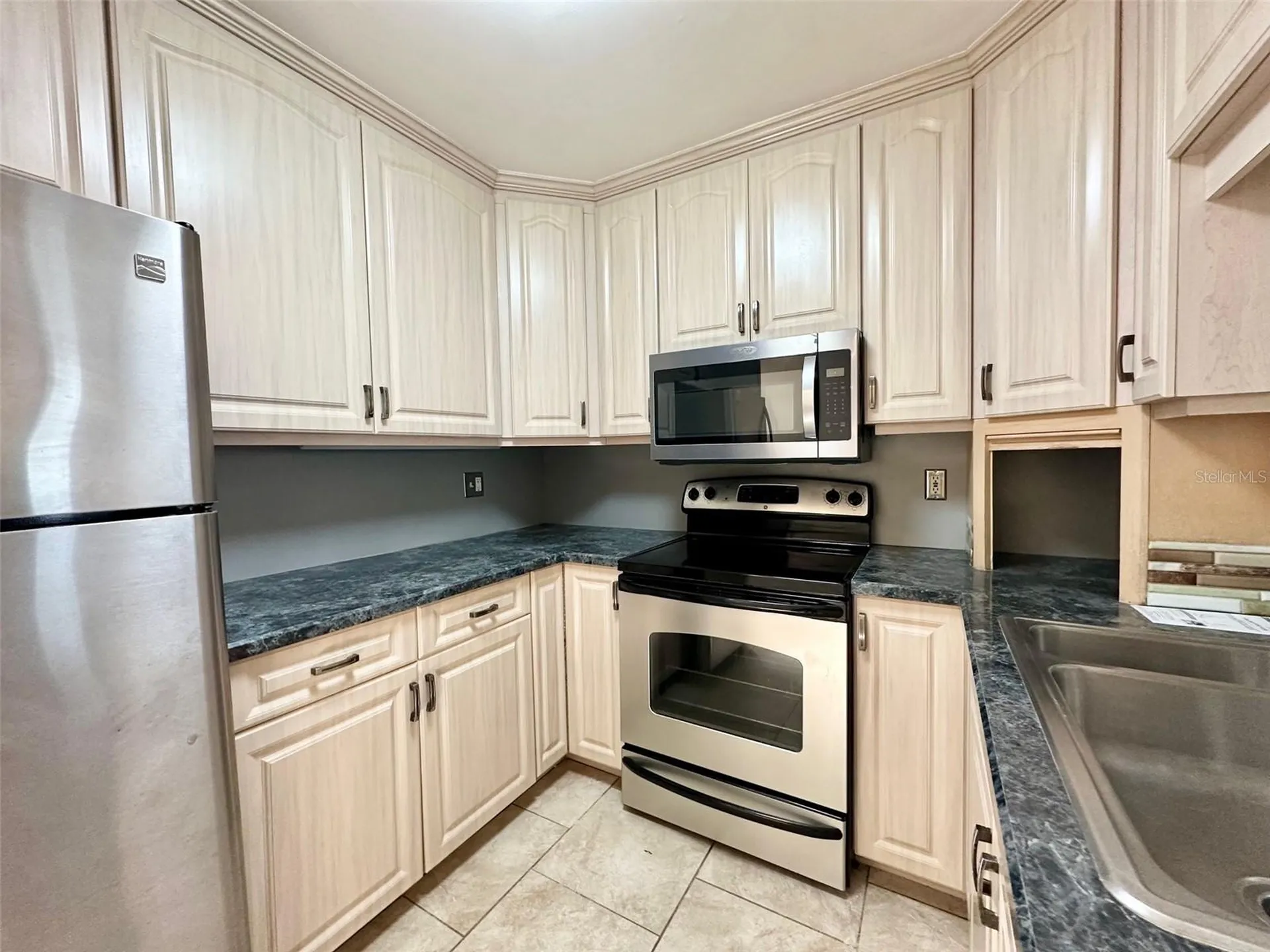 9099 108th Avenue Seminole FL 33777