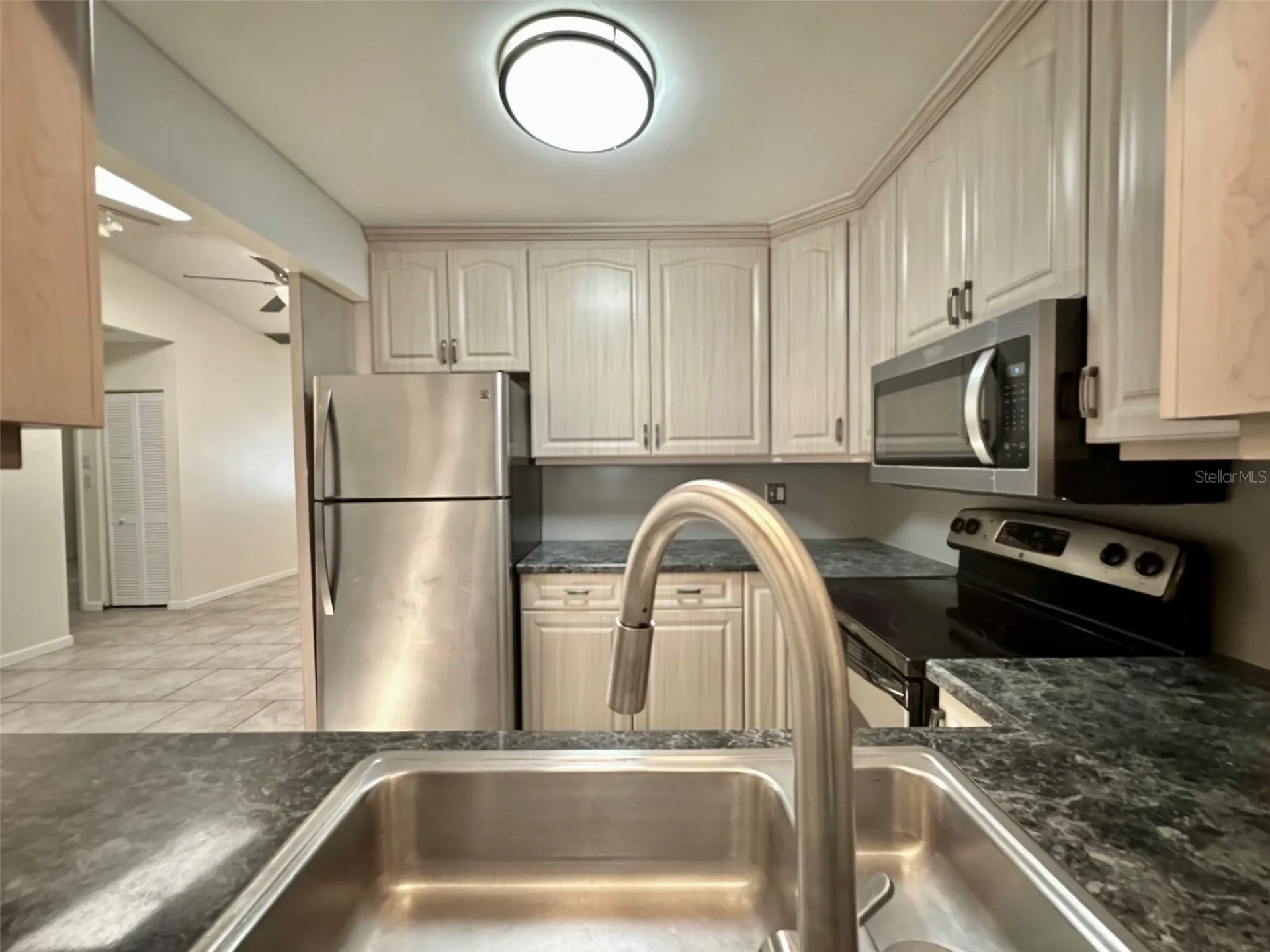 9099 108th Avenue Seminole FL 33777