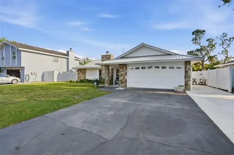 5520 Fulmar Drive Tampa FL 33625