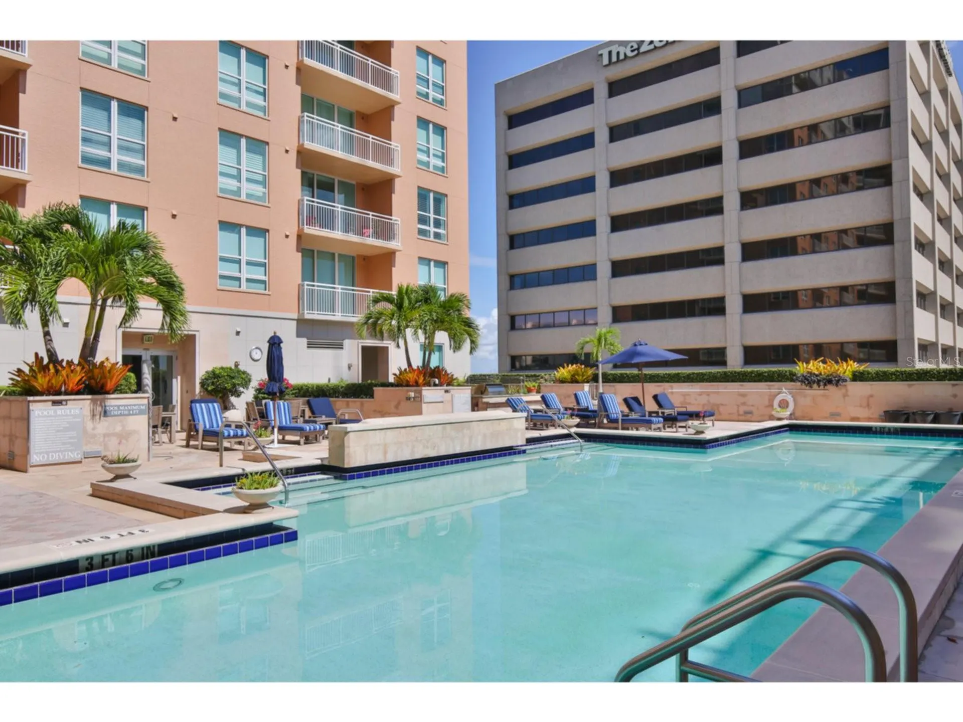 1350 Main Street Sarasota FL 34236