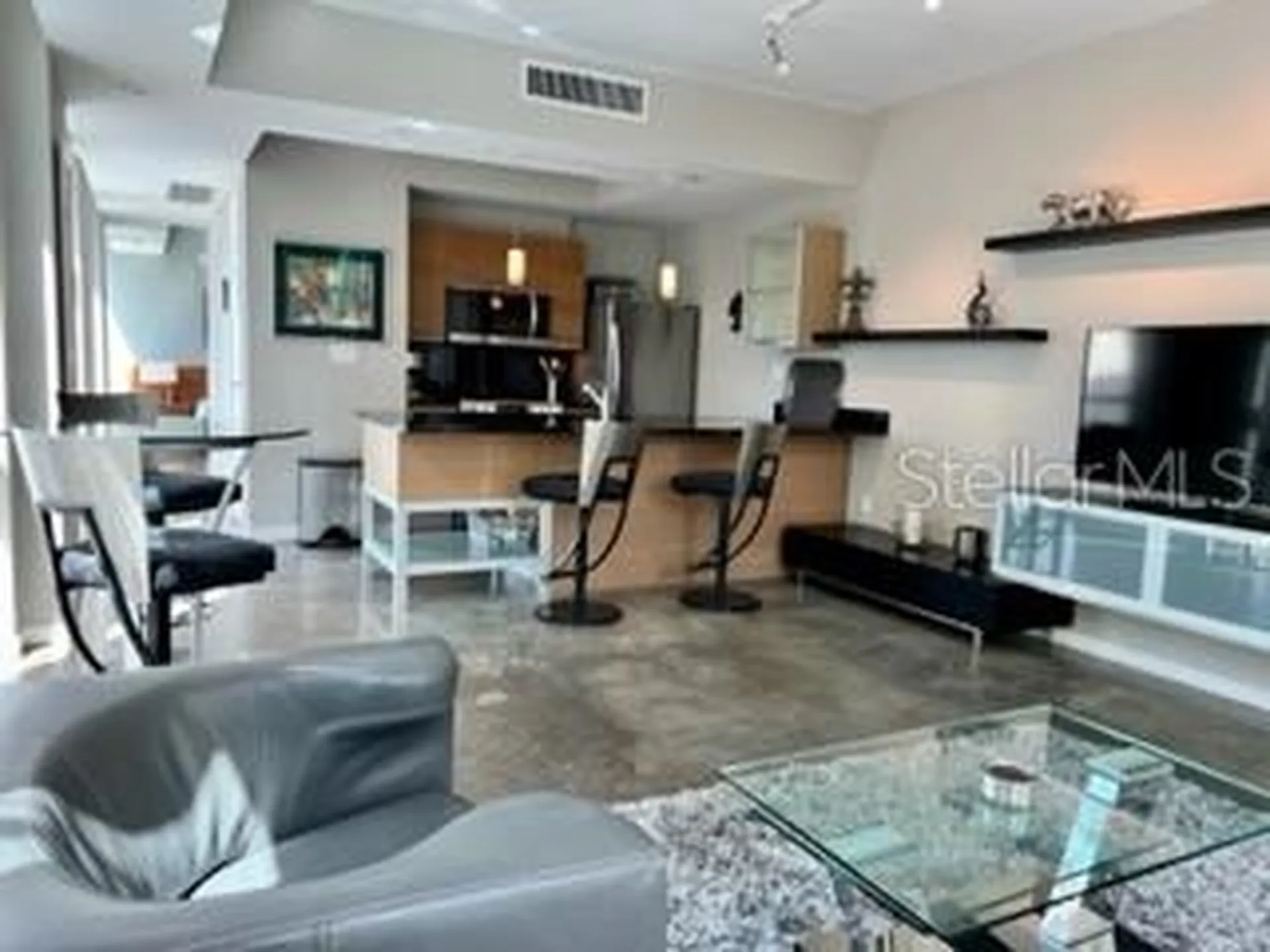 1350 Main Street Sarasota FL 34236