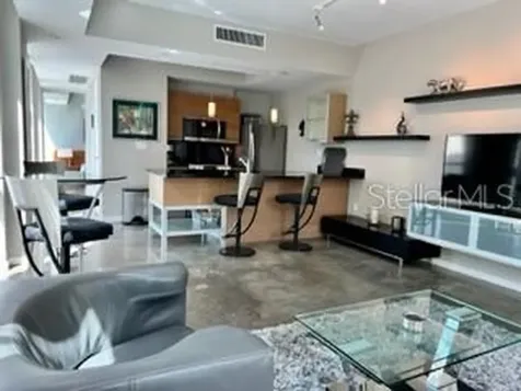 1350 Main Street Sarasota FL 34236