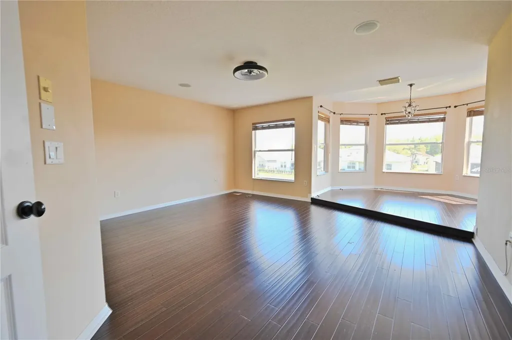 4646 Pointe O Woods Drive Wesley Chapel FL 33543