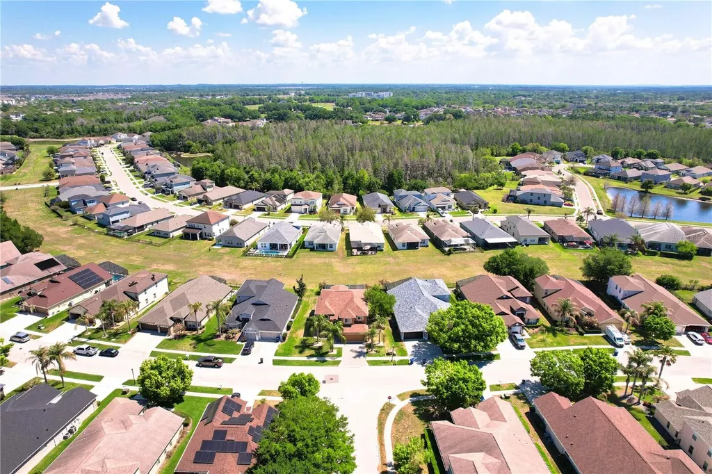 4646 Pointe O Woods Drive Wesley Chapel FL 33543
