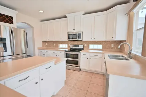 4646 Pointe O Woods Drive Wesley Chapel FL 33543
