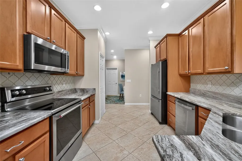 872 Clear Lake Drive Englewood FL 34223
