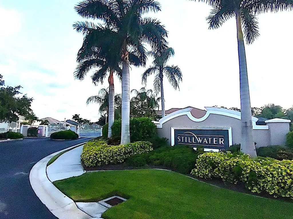 872 Clear Lake Drive Englewood FL 34223
