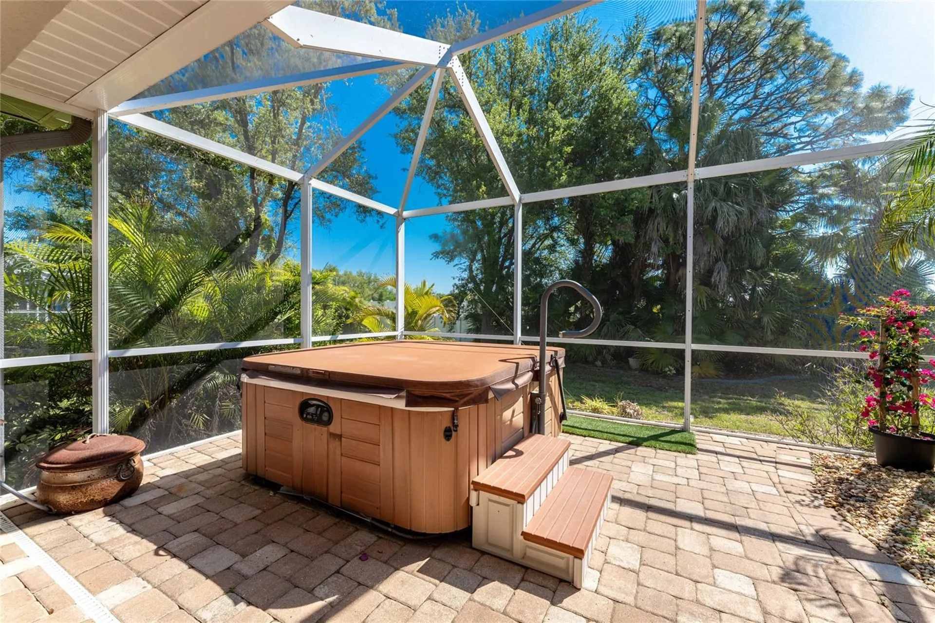 872 Clear Lake Drive Englewood FL 34223