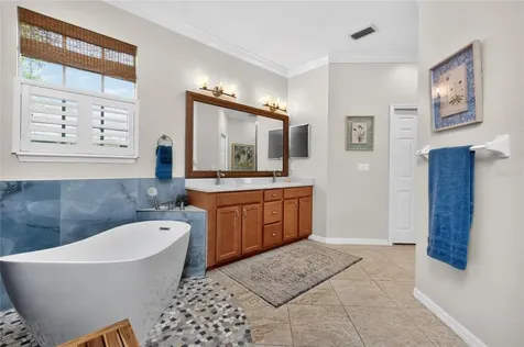 872 Clear Lake Drive Englewood FL 34223