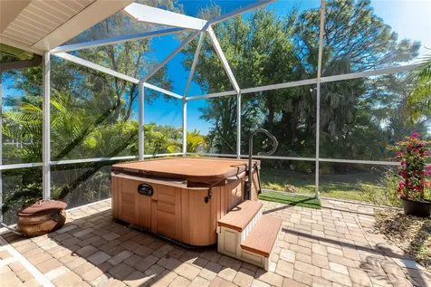 872 Clear Lake Drive Englewood FL 34223