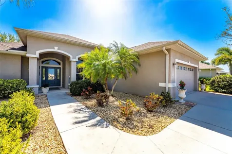 872 Clear Lake Drive Englewood FL 34223