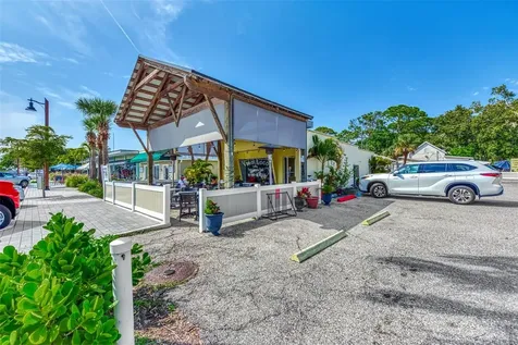 872 Clear Lake Drive Englewood FL 34223