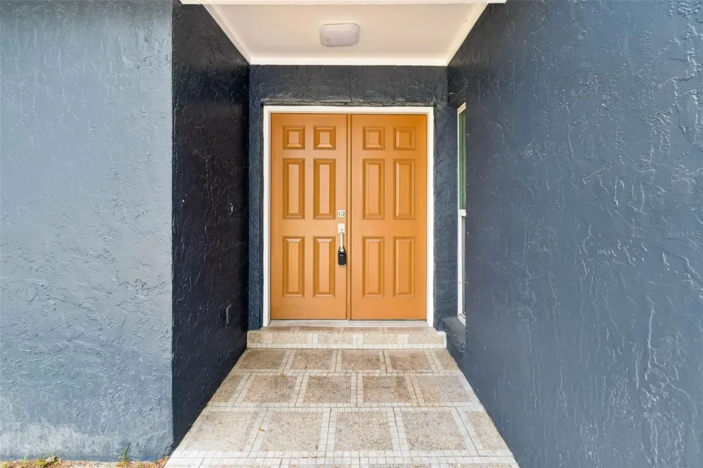 4710 Southbreeze Drive Tampa FL 33624