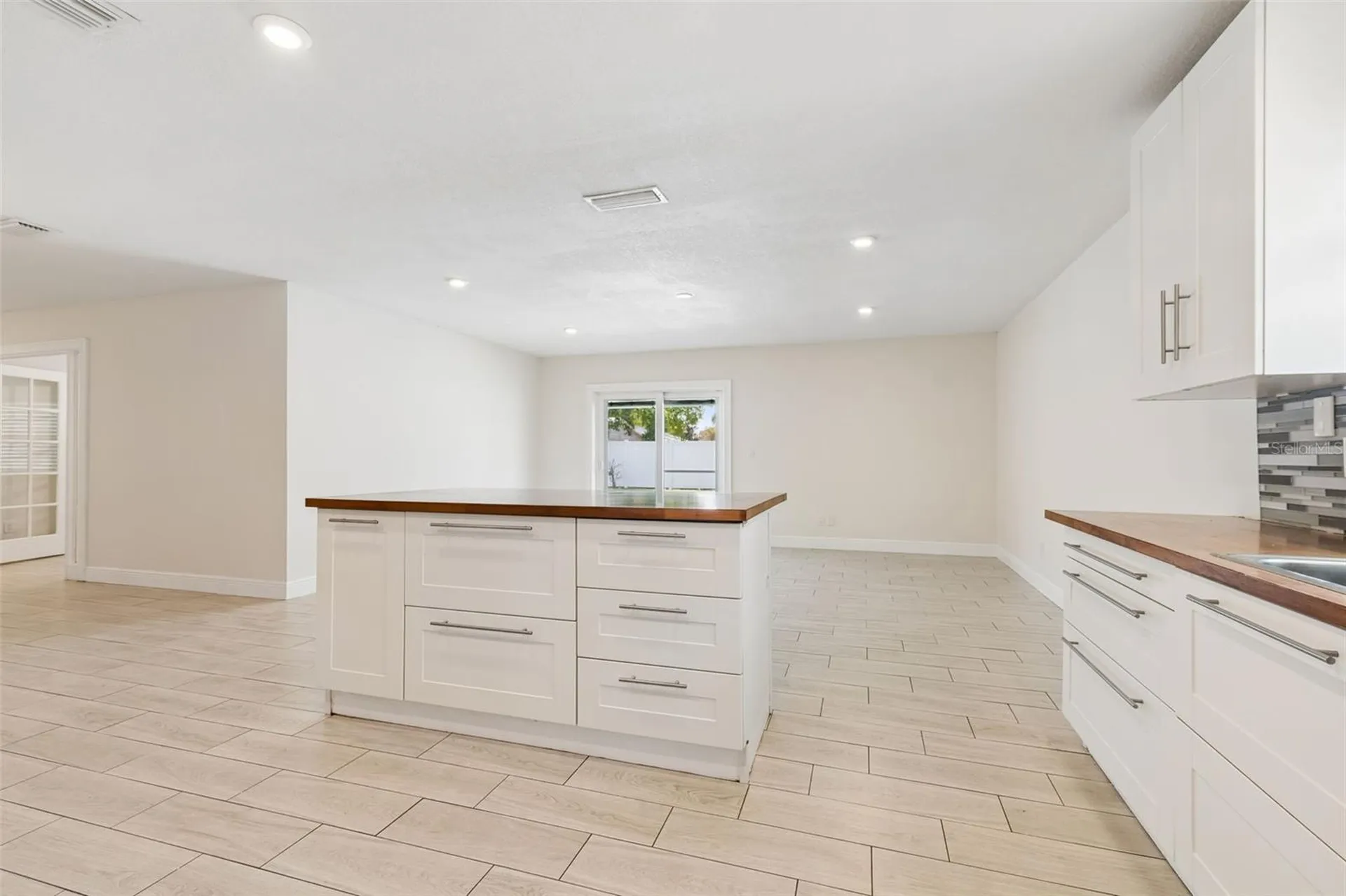 4710 Southbreeze Drive Tampa FL 33624