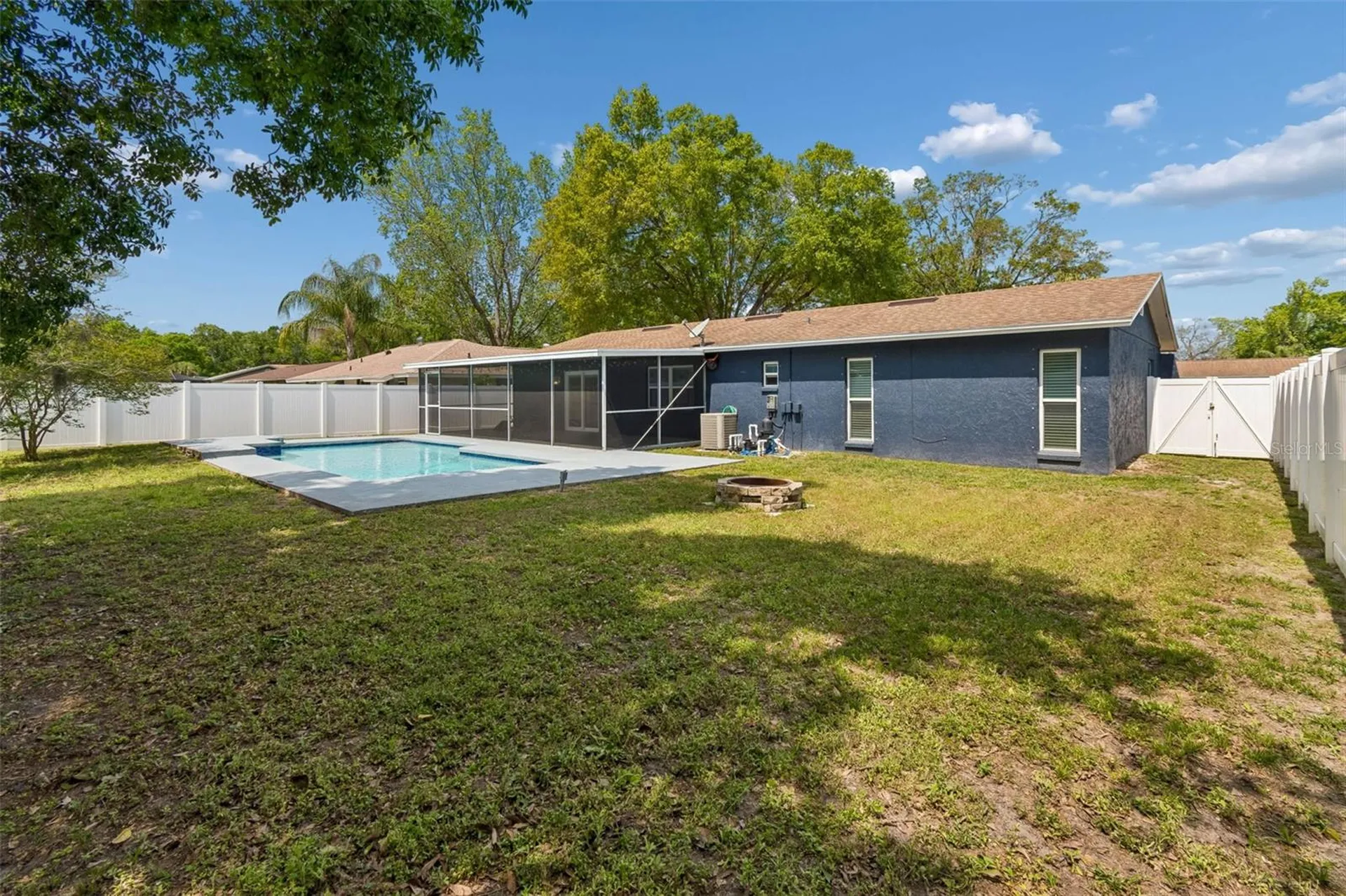 4710 Southbreeze Drive Tampa FL 33624
