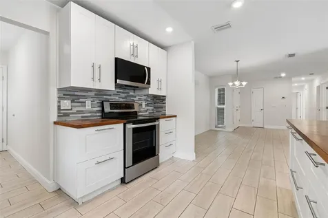 4710 Southbreeze Drive Tampa FL 33624