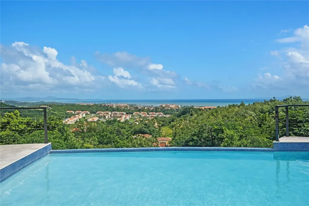 21 Harbour Lights Drive Drive Humacao PR 00791