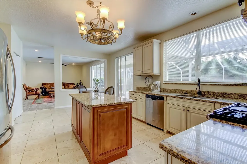 9401 Woodbay Drive Tampa FL 33626