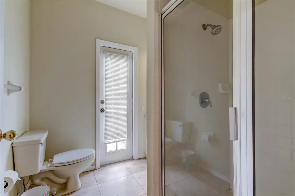 9401 Woodbay Drive Tampa FL 33626