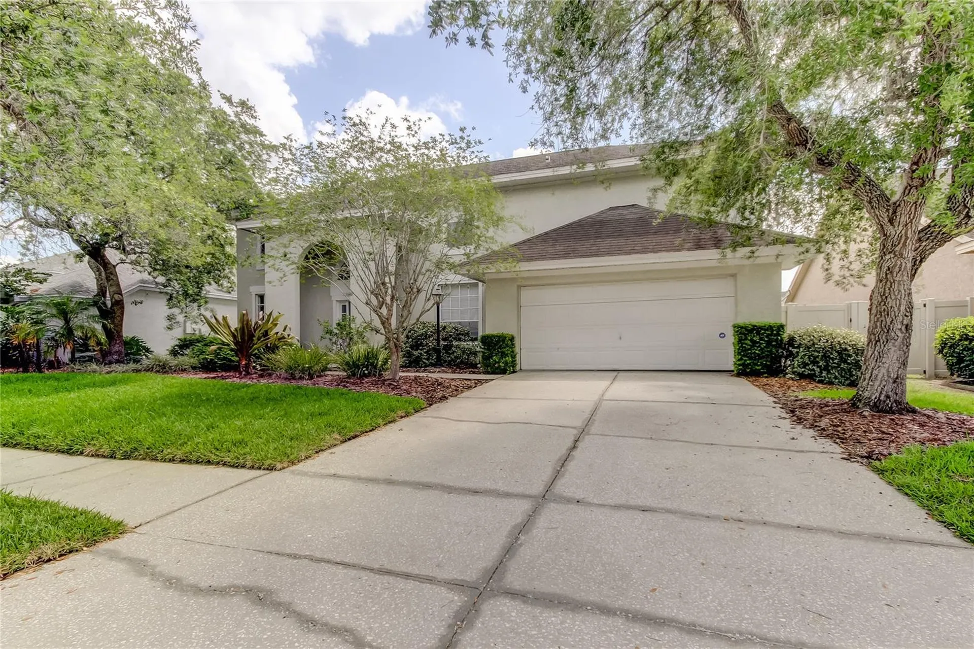 9401 Woodbay Drive Tampa FL 33626