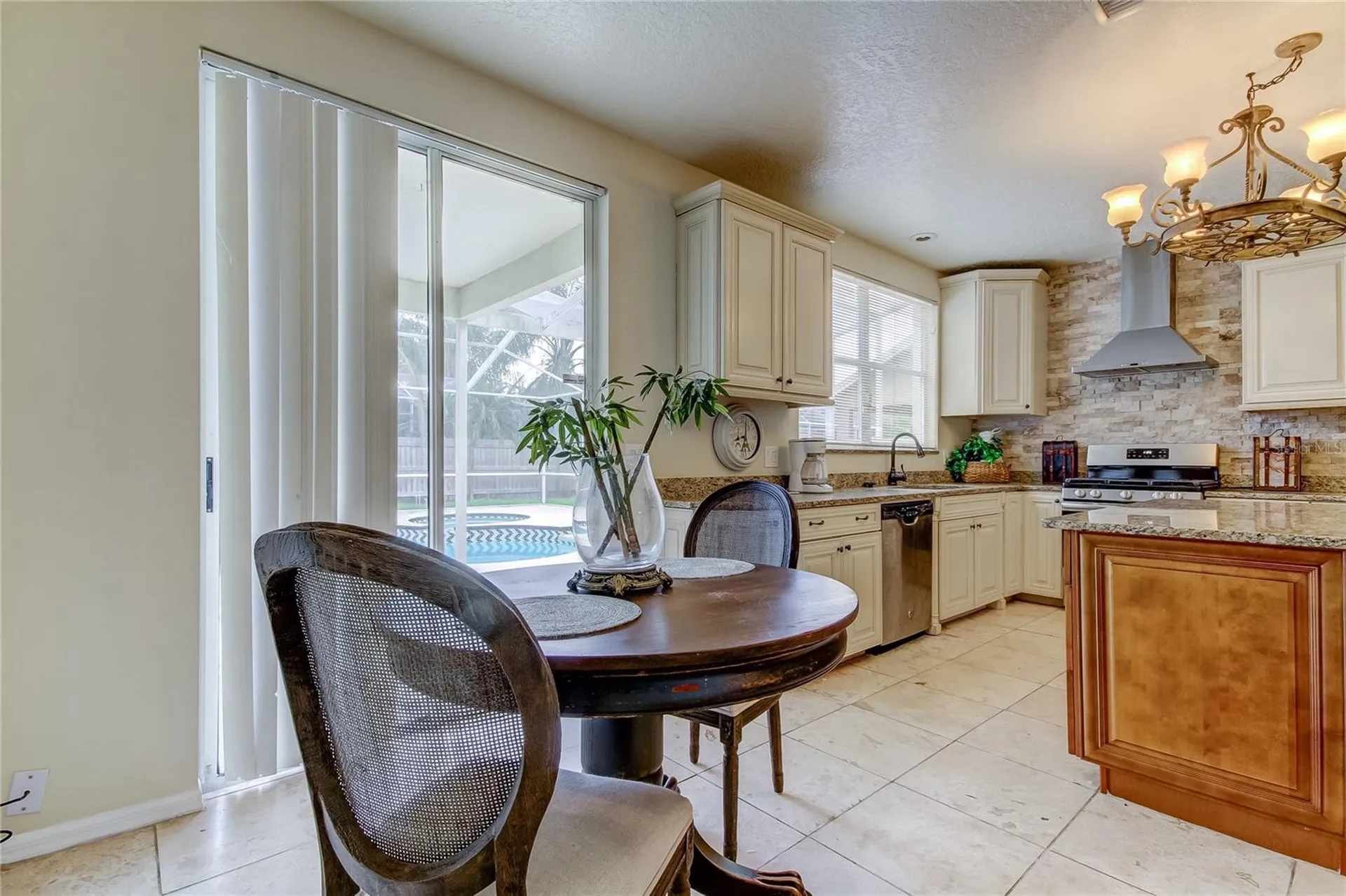 9401 Woodbay Drive Tampa FL 33626