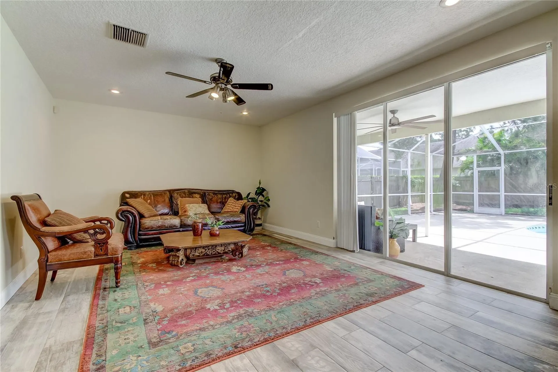 9401 Woodbay Drive Tampa FL 33626