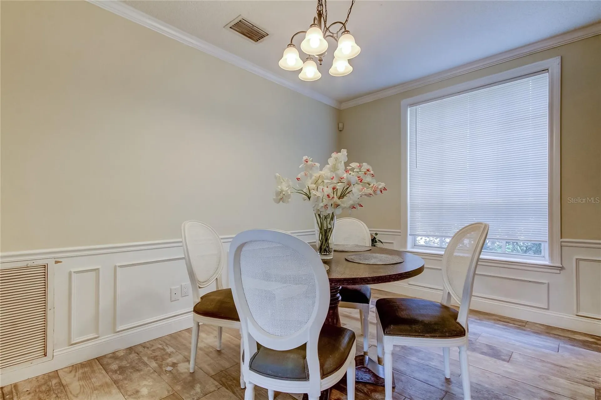 9401 Woodbay Drive Tampa FL 33626