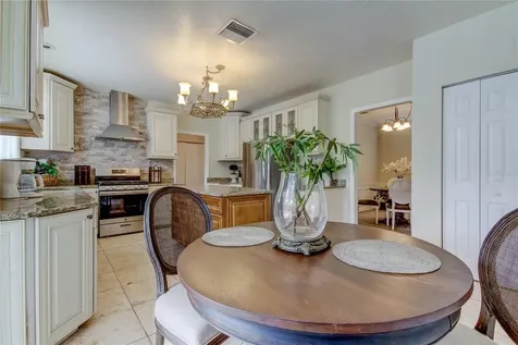 9401 Woodbay Drive Tampa FL 33626