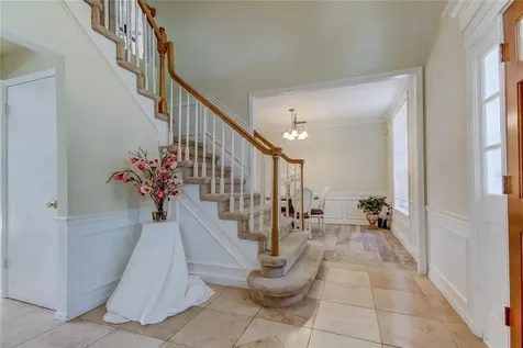 9401 Woodbay Drive Tampa FL 33626