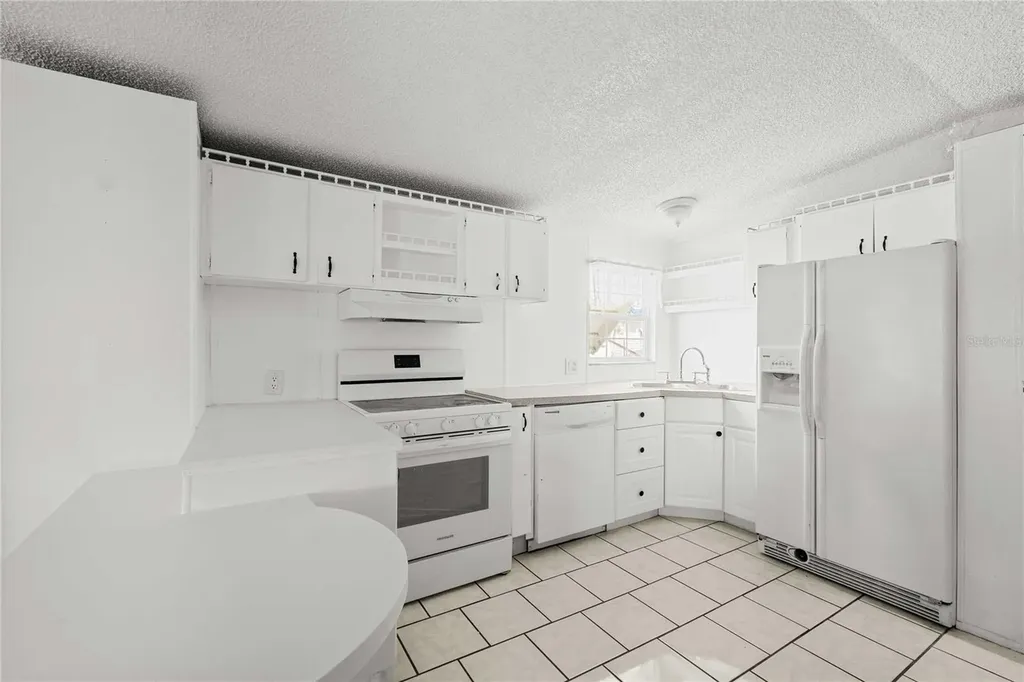 36941 Beth Avenue Zephyrhills FL 33542