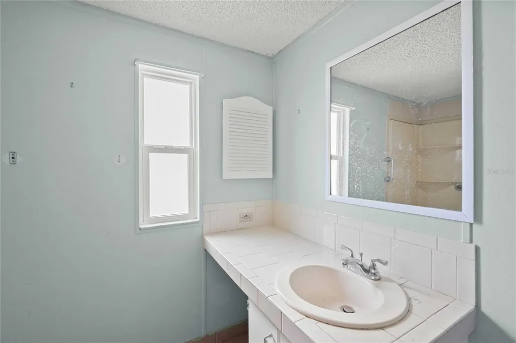 36941 Beth Avenue Zephyrhills FL 33542
