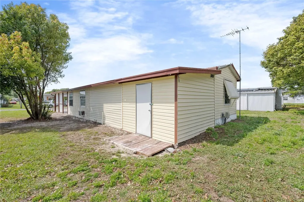 36941 Beth Avenue Zephyrhills FL 33542