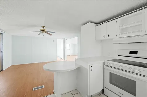 36941 Beth Avenue Zephyrhills FL 33542