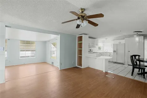 36941 Beth Avenue Zephyrhills FL 33542