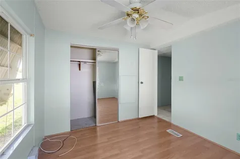 36941 Beth Avenue Zephyrhills FL 33542