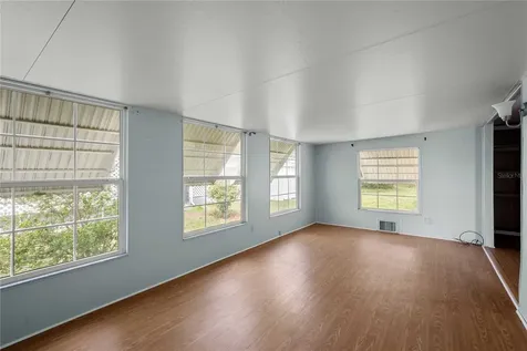 36941 Beth Avenue Zephyrhills FL 33542