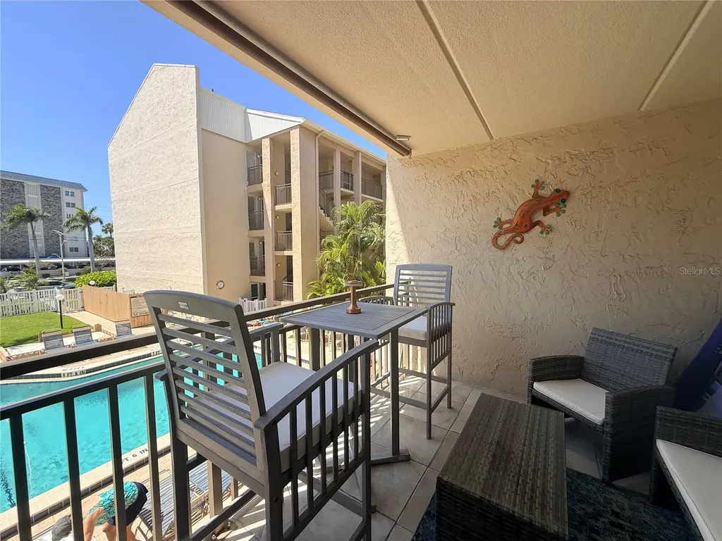 845 Benjamin Franklin Drive Sarasota FL 34236