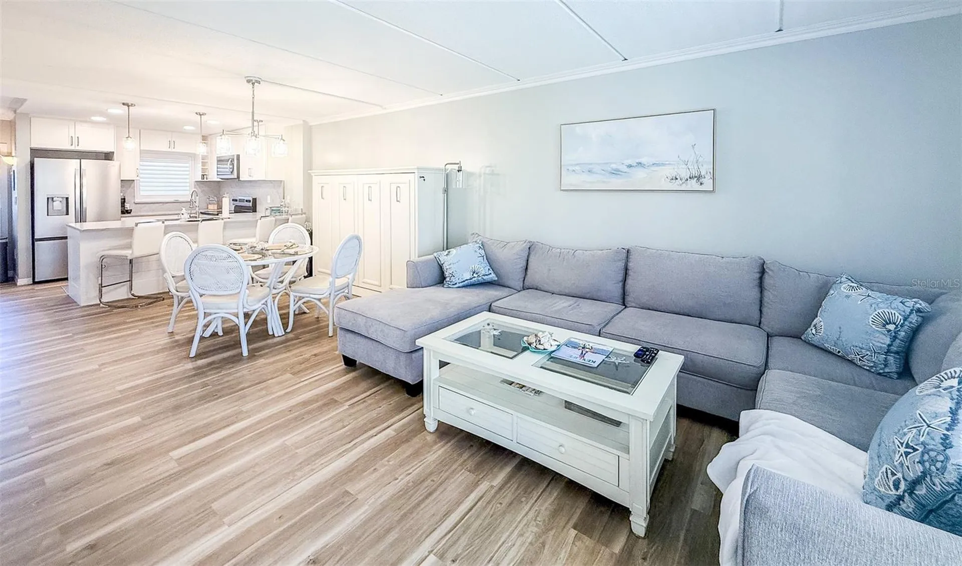 845 Benjamin Franklin Drive Sarasota FL 34236