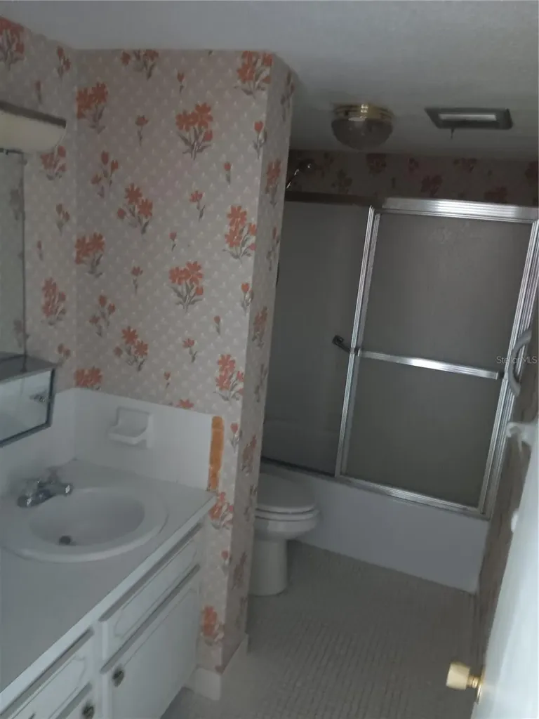 5287 81 St Street N St Petersburg FL 33709