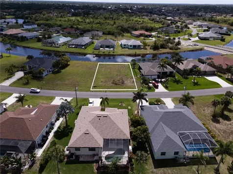 134 White Marsh Lane Rotonda West FL 33947