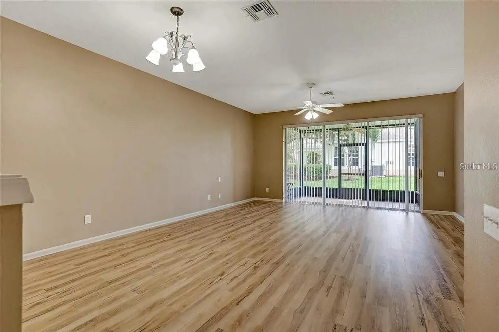 6292 Twain Street Orlando FL 32835
